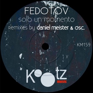 Solo Un Momento - EP