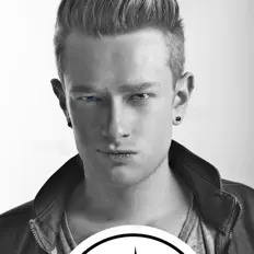 Poslechněte si interpreta EKG, sledujte hudební videa, přečtěte si životopis, podívejte se na data turné a další informace.