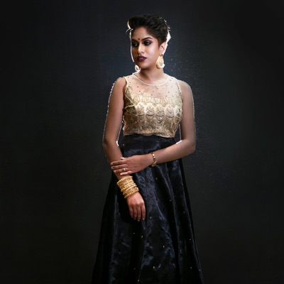 Mai Vizhiyaal - Single