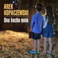Ona Kocha Mnie