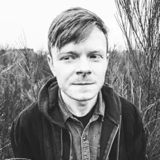 Ascolta Anna's Anchor, guarda video musicali, leggi la biografia, vedi le date del tour & altro!