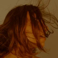 收听 Sasha、观看音乐视频、阅读小传、查看巡演日期等 ！