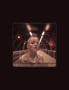 Bianca Hoffmann dinle, müzik videolarını izle, biyografisini oku, tur tarihlerini ve daha fazlasını gör!