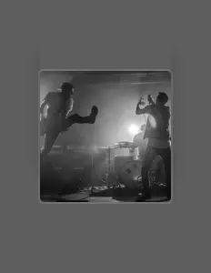 Écoutez Me vs. I, regardez des vidéoclips, lisez la biographie, consultez les dates de tournée et plus encore !