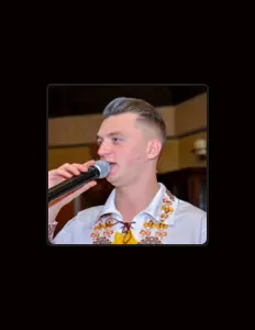 Un trandafir creste la firidea mea सुनें, म्यूज़िक वीडियो देखें, बायो पढ़ें, दौरे की तारीखें और बहुत कुछ देखें!