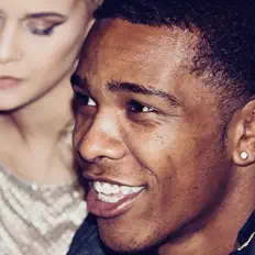 Ouve Almighty Tyson, vê vídeos de música, lê a biografia, vê as datas da digressão e muito mais!