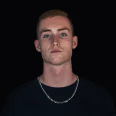 Ouve Khalifa Cyrus, vê vídeos de música, lê a biografia, vê as datas da digressão e muito mais!