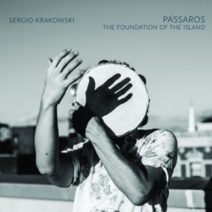 Pássaros : The Foundation of the Island