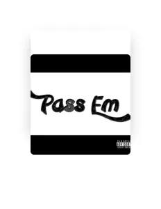 Poslechněte si interpreta Teddy Ted, sledujte hudební videa, přečtěte si životopis, podívejte se na data turné a další informace.