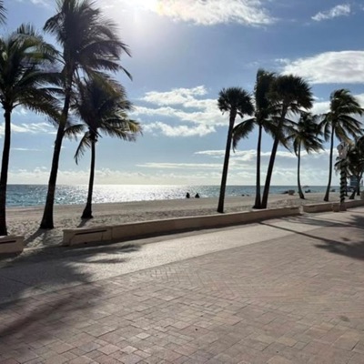 Play it Out (feat. Scott Goldberg) - Single