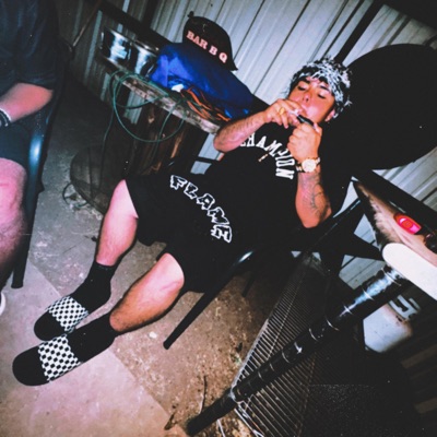 Steppin - Single