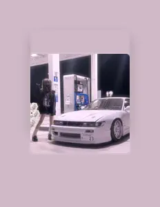 Dengarkan Scvtxmv, tonton video musik, baca bio, lihat tanggal tur & lainnya!