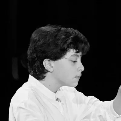 Listen to Tsotne Zedginidze, watch music videos, read bio, see tour dates & more!