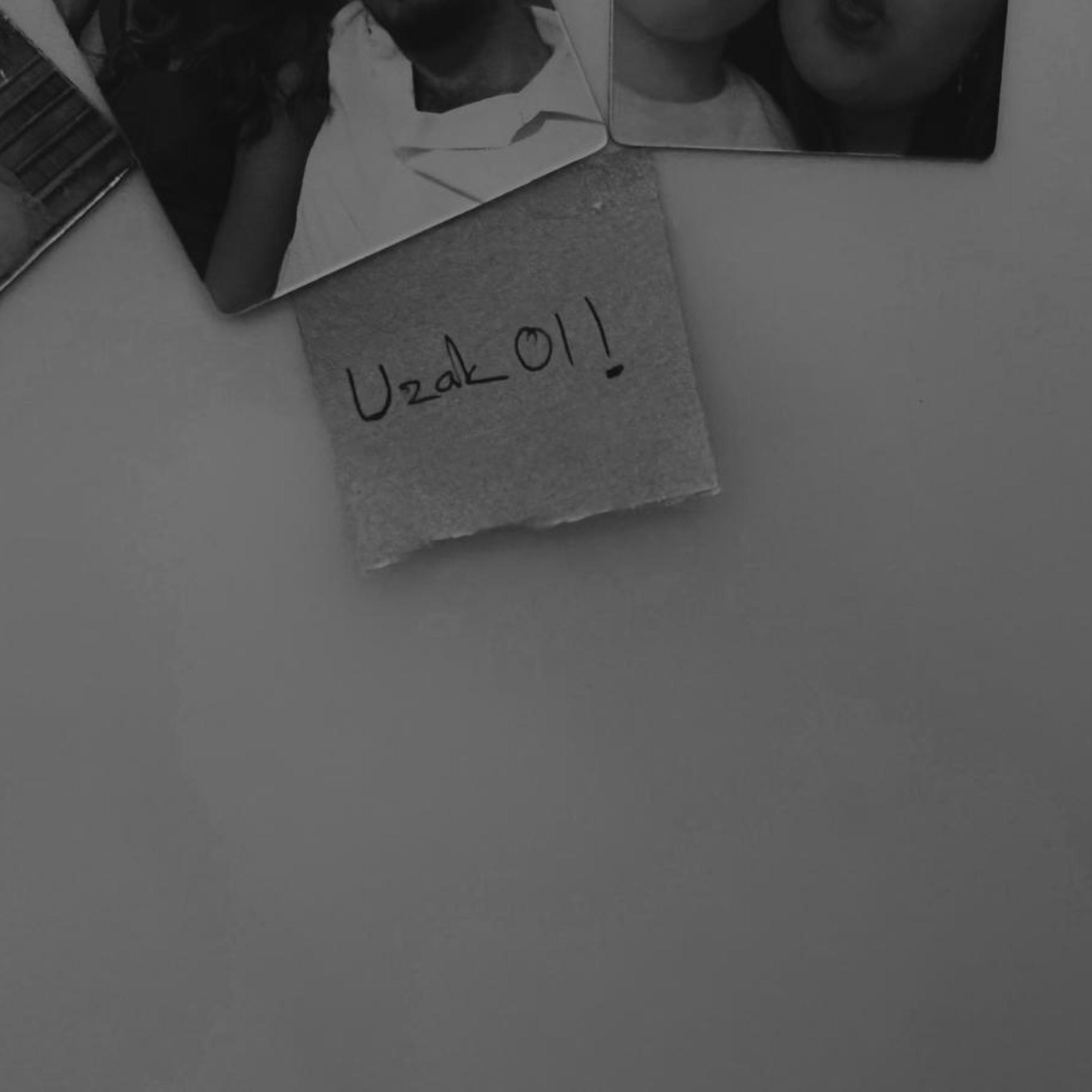 Uzak Ol - Single