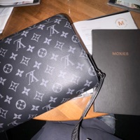 WASTE (feat. ItzLilDrench) - Single - Uttpy