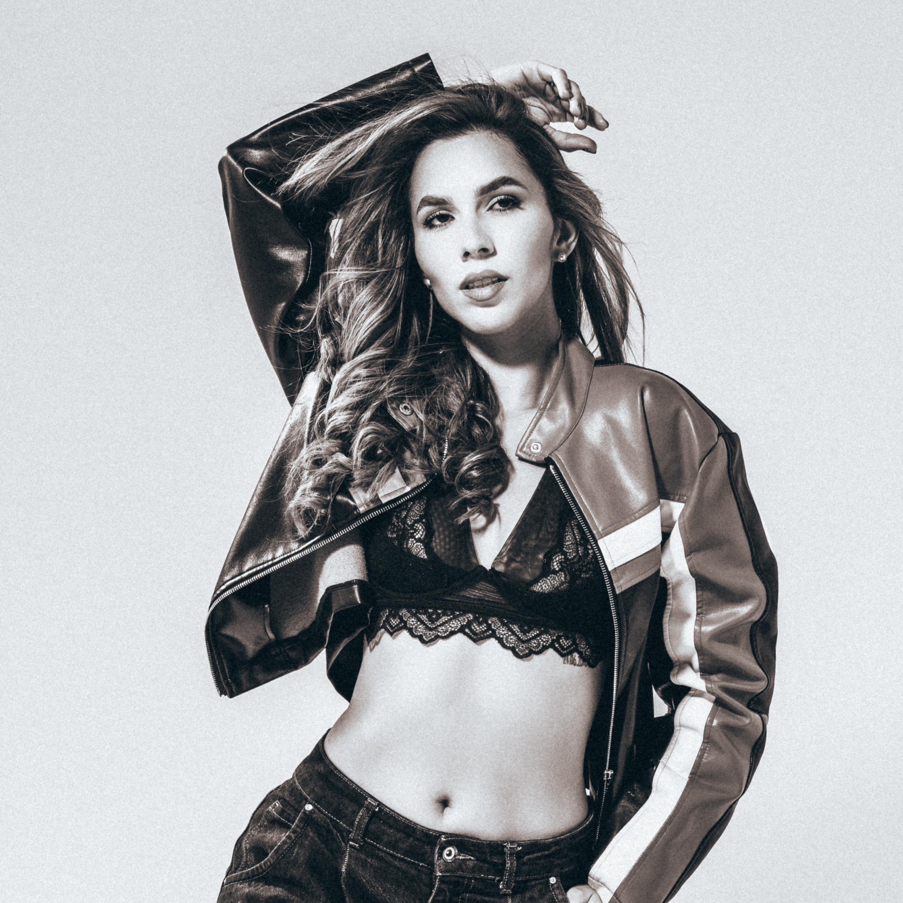 Thizis Not 4U - Single by Marthina album cover