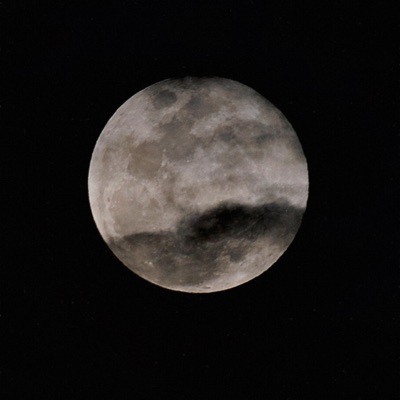 PISTOLA SIN BALA - Single