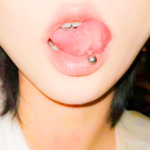 Bitemytongue