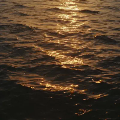 Listen to Dim by Lumin