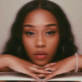 Superhuman (feat. A L i C) DARi