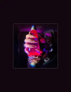 Dengarkan Momma Rose, tonton video musik, baca bio, lihat tanggal tur & lainnya!