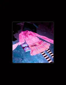 Am.ok dinle, müzik videolarını izle, biyografisini oku, tur tarihlerini ve daha fazlasını gör!