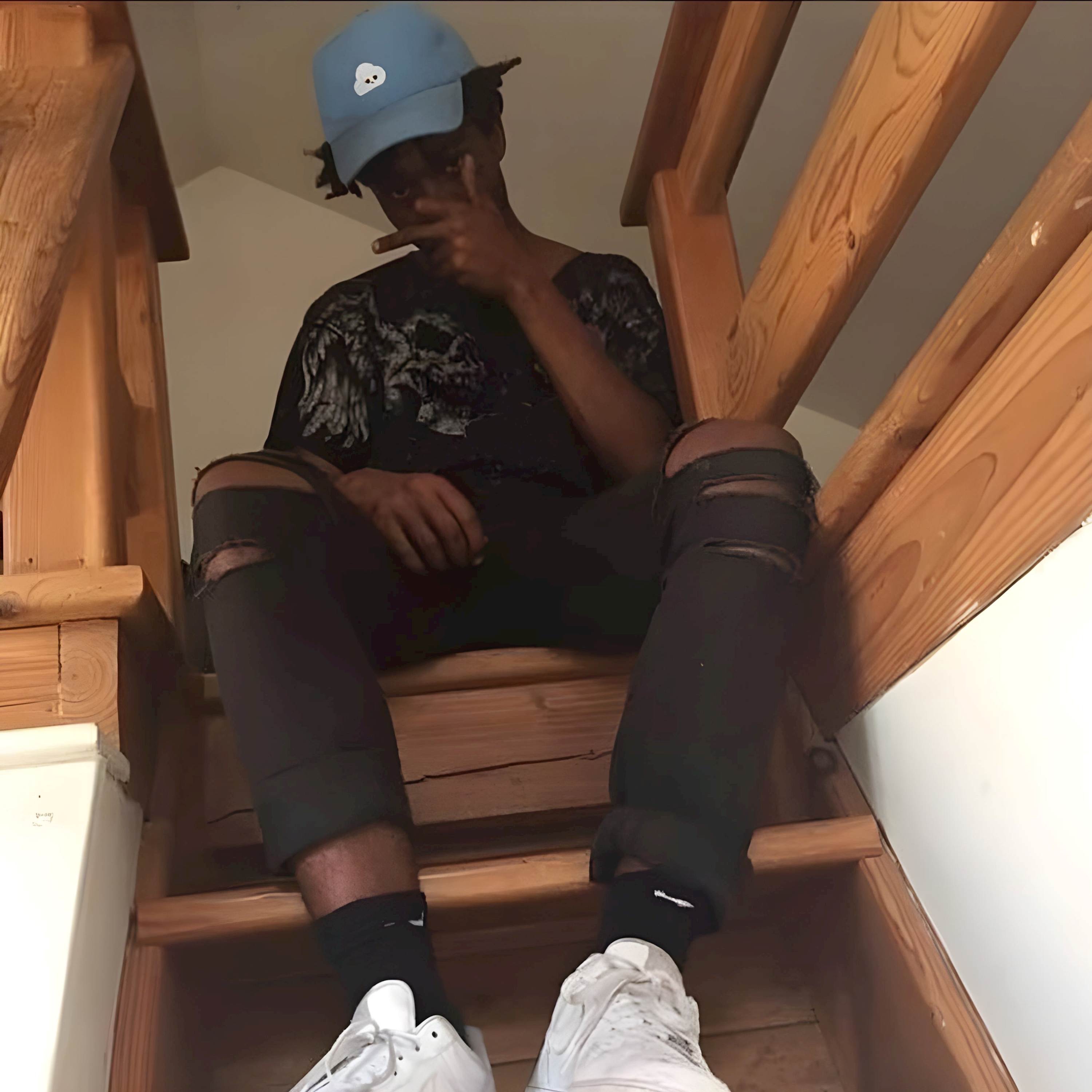 X - YESS LUISTERT AXL