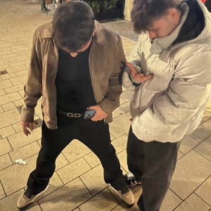 JETZT SIND WIR DRAN (feat. ELUX)