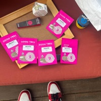 Rough love (feat. The Dawgz & The White House Oval Office) - Single - Yamano