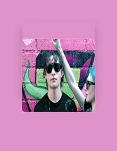 Hör dir sakuraxo an, schau dir Musikvideos an, lies die Biografie, finde Tourdaten und mehr!