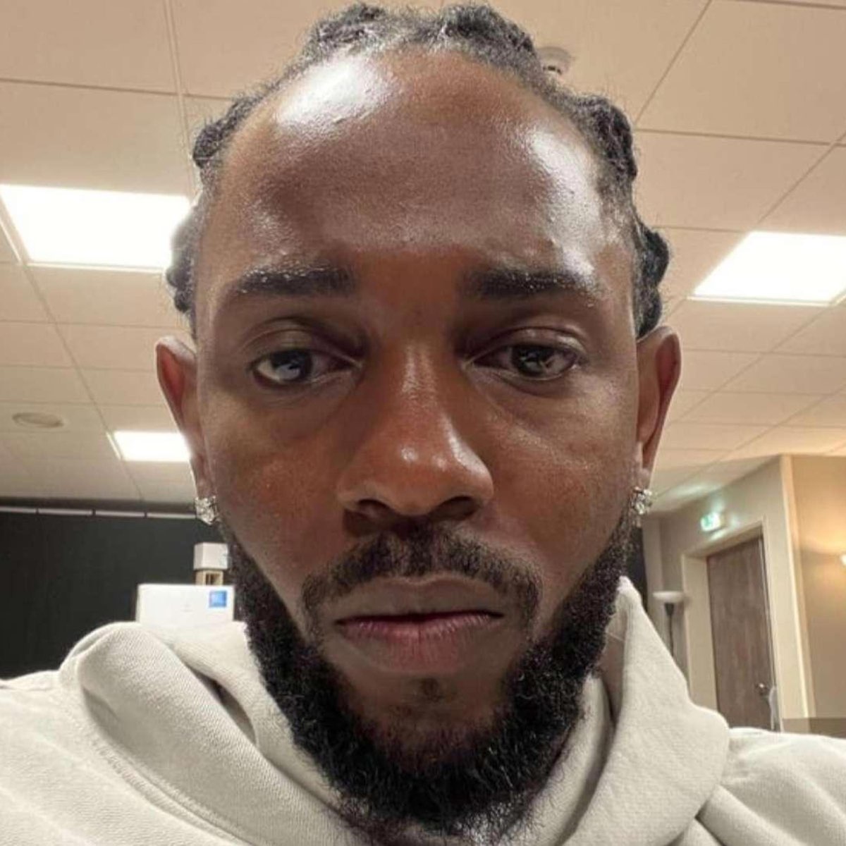 kendrick-lamar-diss-feat-drake-drizzy-single-lbum-de-kanye-s-bbb