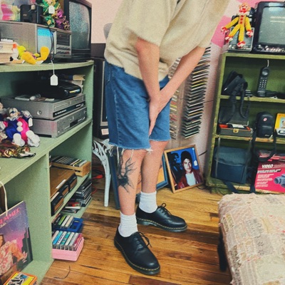 WORLD GO ROUND - Single