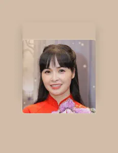 Posłuchaj wykonawcy Trang Nhung, obejrzyj teledyski, przeczytaj biografię, zobacz daty tras koncertowych i nie tylko!