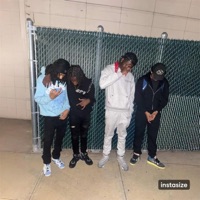 Renegade bees (feat. BenzoDaG) - Single - Naz Dth