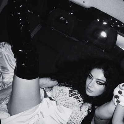 HXXDN - Everything Is Romantic (Everything Edit V2)