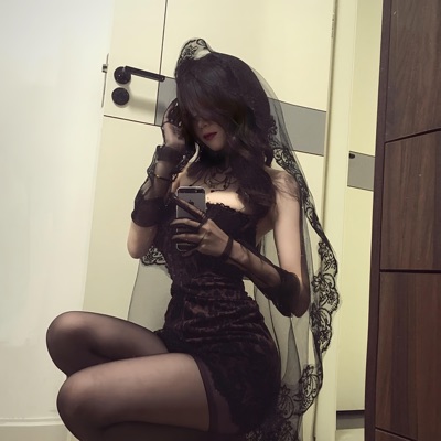 Full of illusions - Single