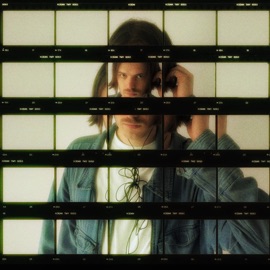 Наушники в кармане Каштан