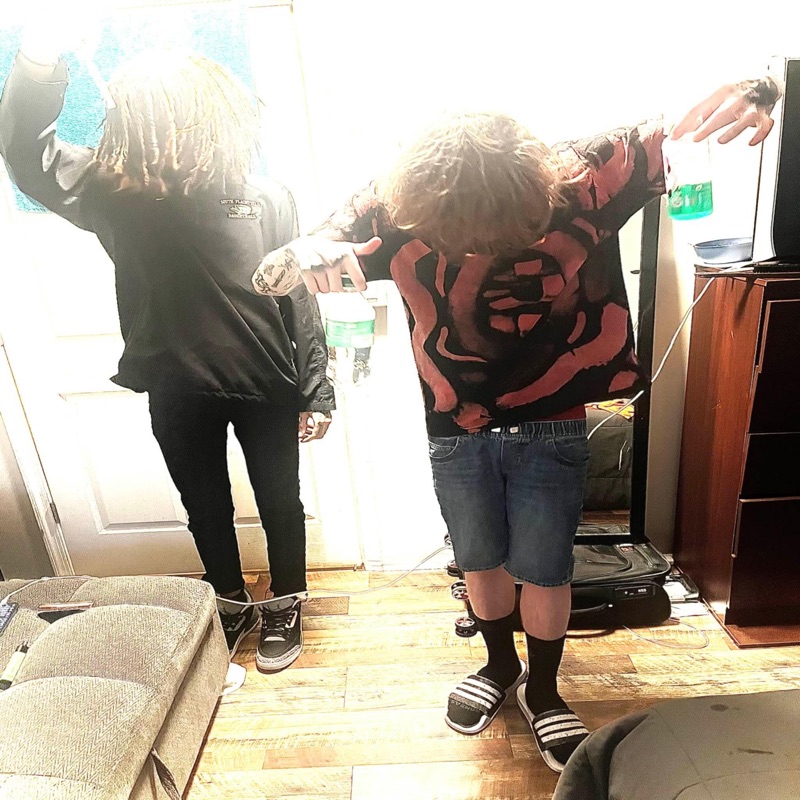 Wops (feat. Snakechildpain) - Single