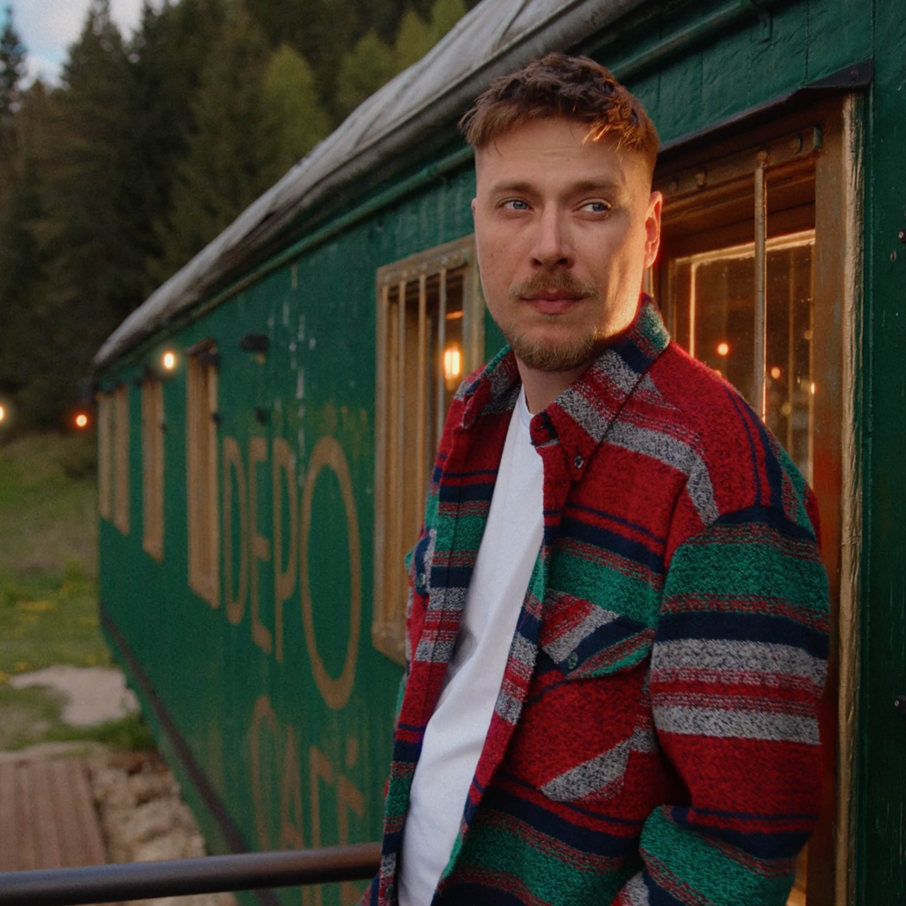 VÝCHOD SLNKA - Single