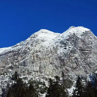 Listen to Mountain by Zayne301