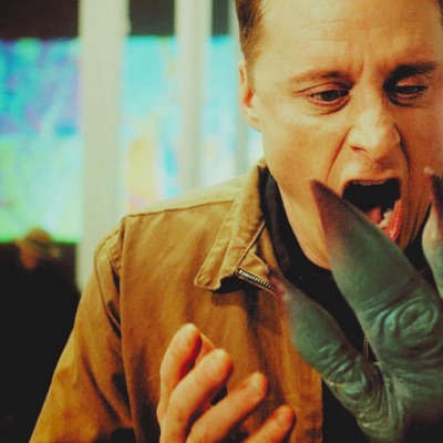 RESIDENT ALIEN (feat. GINÉS BESAYS & BIG ESTEVEZ) - Single