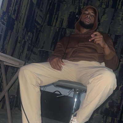 Play it safe (feat. Tre) - Single