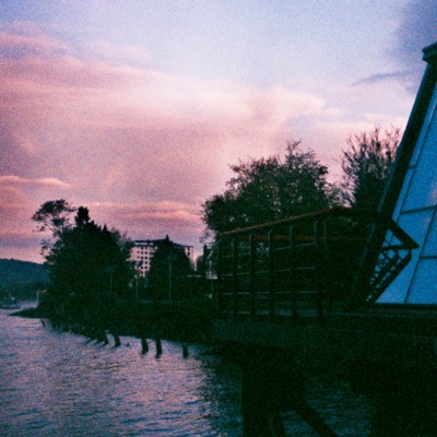 Algo Mas Que Esto - EP