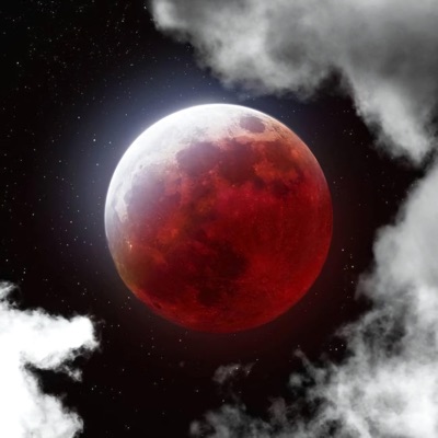Redd Moon