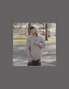 Hör dir Mnwbareface an, schau dir Musikvideos an, lies die Biografie, finde Tourdaten und mehr!