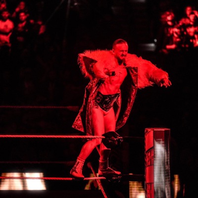 trapOUTdaBNB - Single