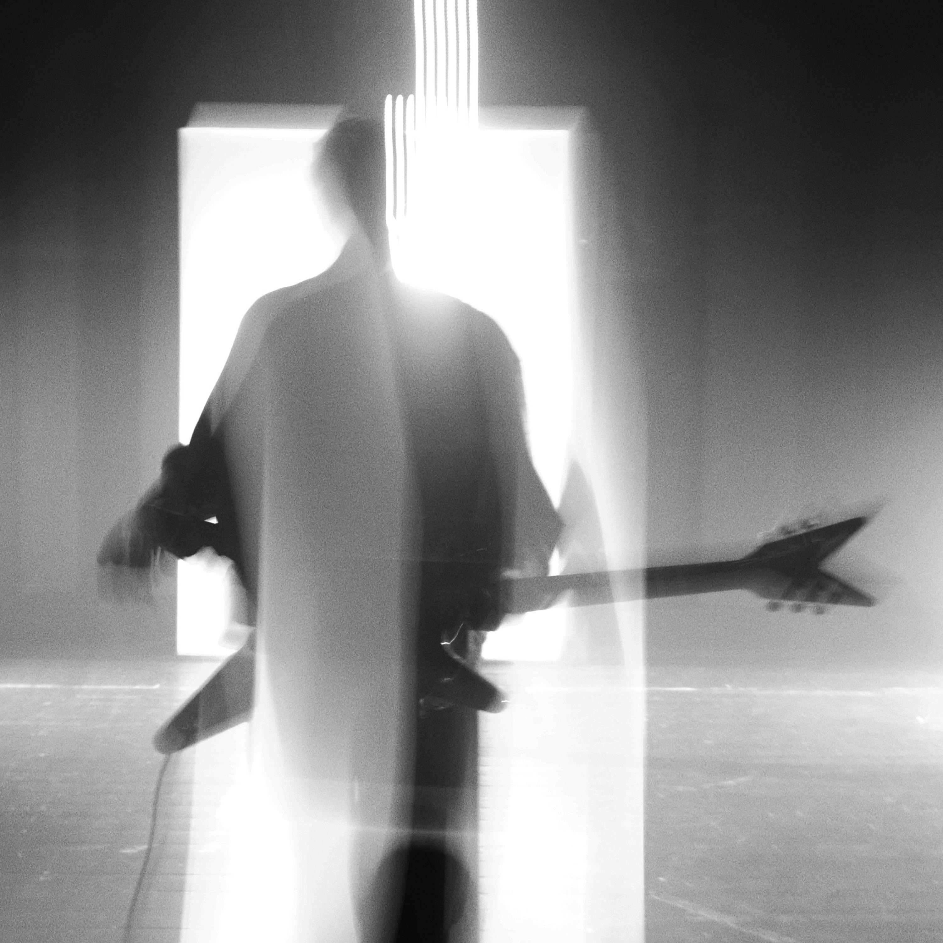 Everybody Hurts - Single