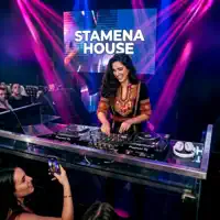 Dotekla voda studena — Stamena House