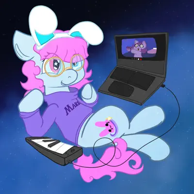 Luister naar 'Having Fun On The Computer' van Starmoon & Princess Bunny