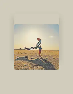 Kite Girlを聴いたり、ミュージックビデオを鑑賞したり、経歴やツアー日程などを確認したりしましょう！